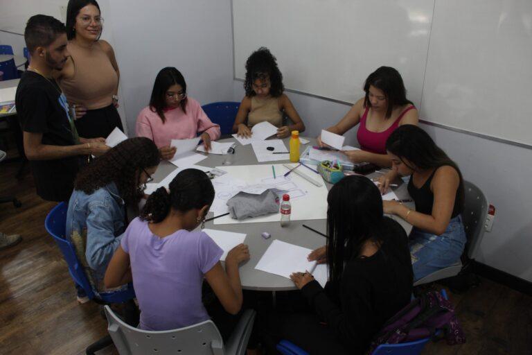 Garotas Applicadas (4)