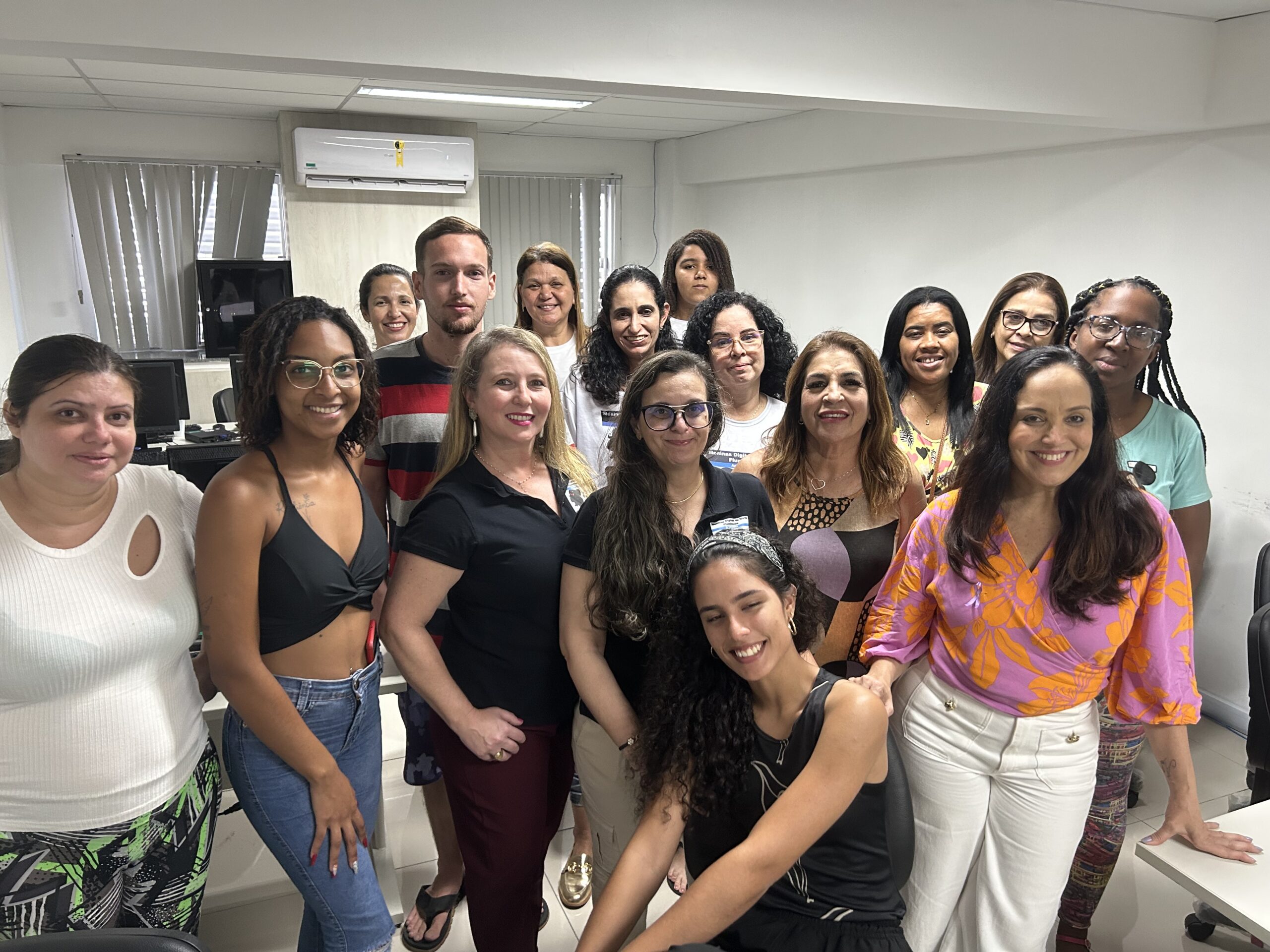 Meninas Digitais do Norte Fluminense as Goytatecs (5)