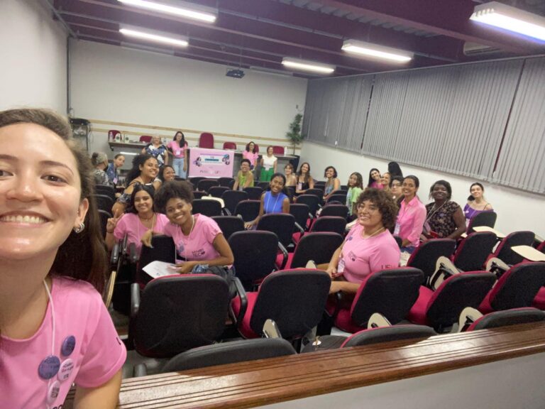 Min@sTech - Despertando o Interesse de Meninas de Viçosa para a Área de Computação (3)